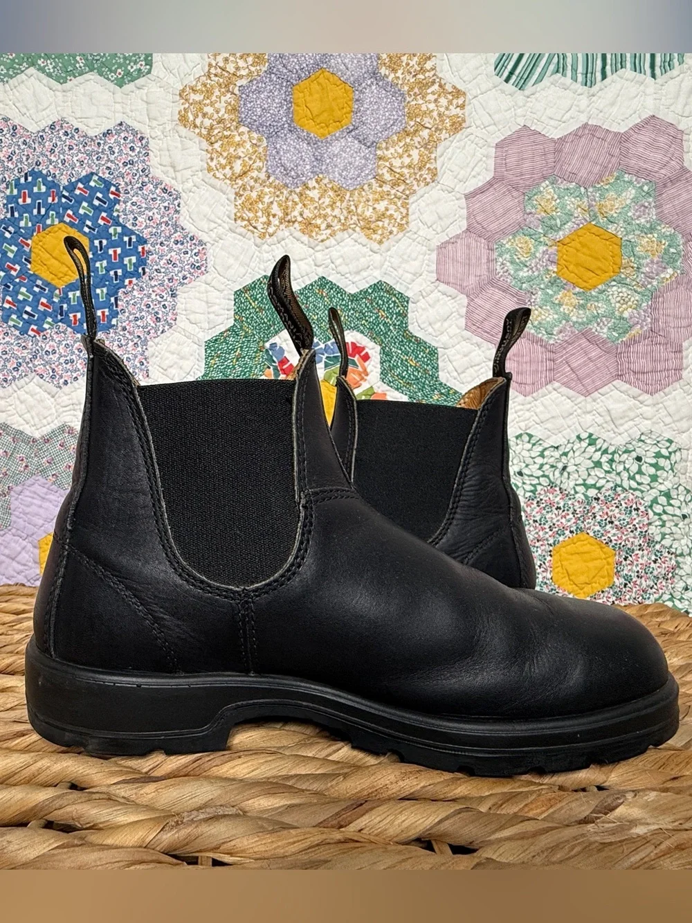 Blundstone Classic Chelsea Boots Size US 9 1/2